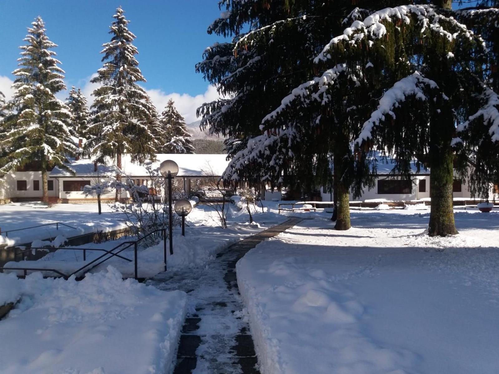 Residence Dei Medici-La Casa Nel Parco Pescasseroli Bagian luar foto
